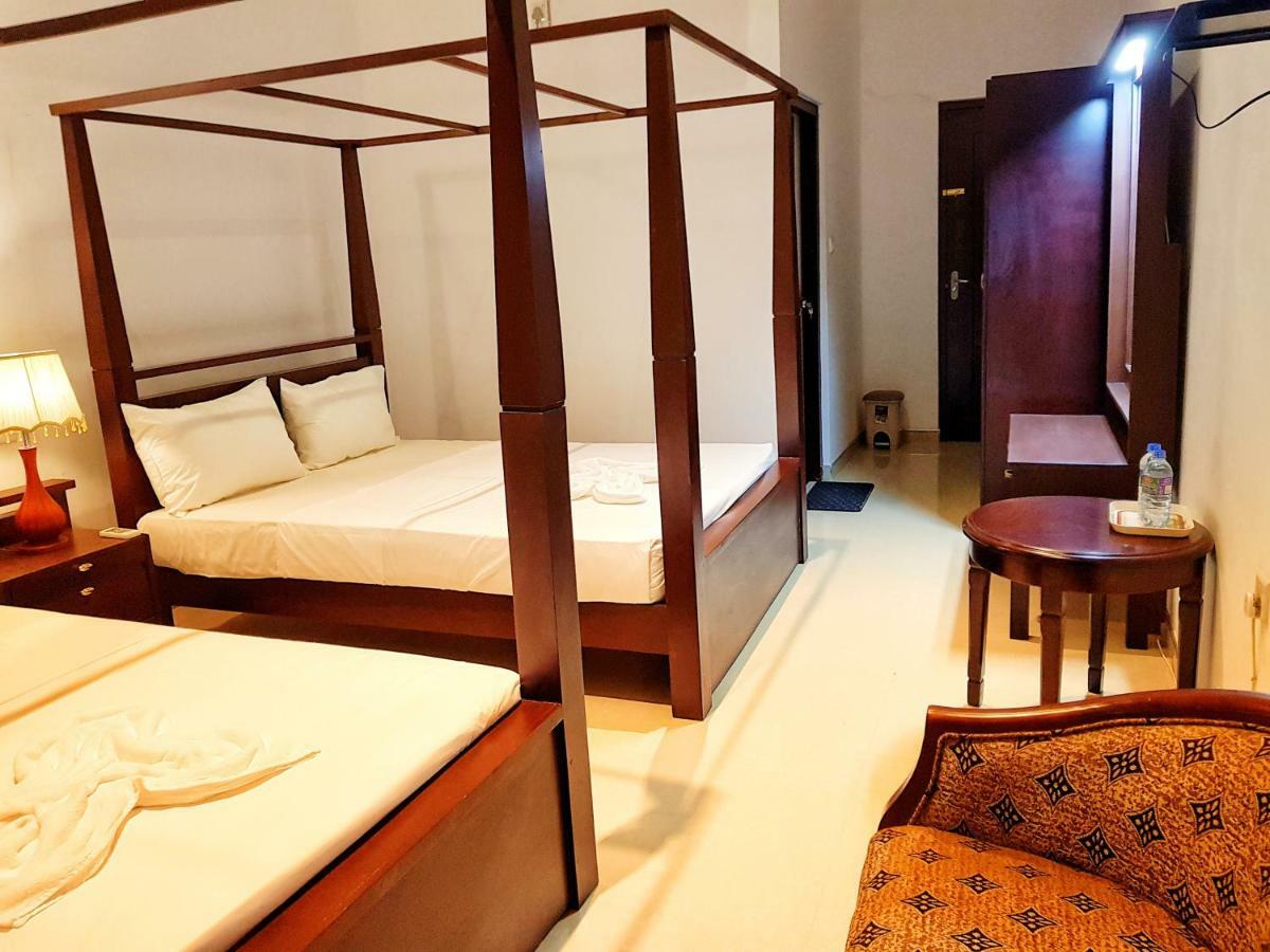 Livinya Holiday Resort Kataragama Ngoại thất bức ảnh